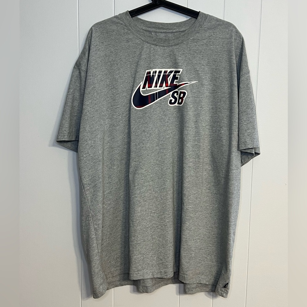 Nike‎ SB Logo Skate T-Shirt Men’s Size XXL Like New